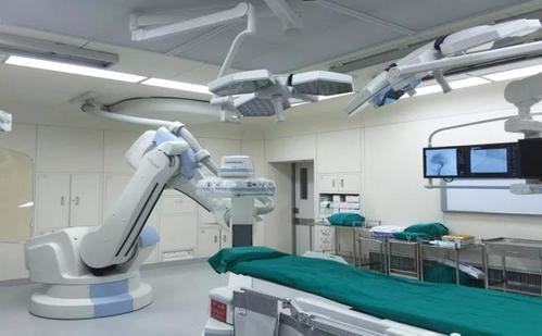 数字一体化手术室内医务人员