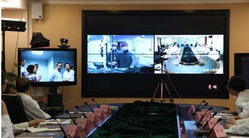 跟随手术示教系统畅游手术室